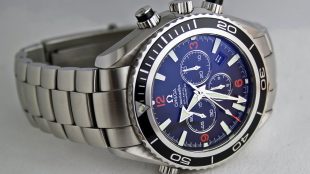 Explore what makes diving watches complex and elegant - www.silvermagazine.co.uk