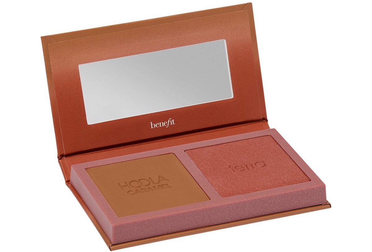 Pink compact of bronzer and blush against a white background. Hoola Benefit compact. Early Summer Beauty edit